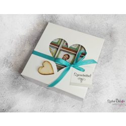 9 darabos fényképes csoki szívablakos dobozban