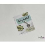 Köszönettel mágneses ajándékkártya fém fityegővel- unisex