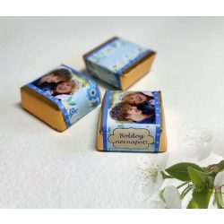 Kék virágos kockacsoki- dekoráció