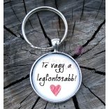 "Te vagy a legfontosabb" üveglencsés kulcstartó