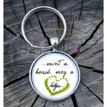 "Borsó meg a héja" üveglencsés kulcstartó