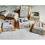 9 darab egyedi papíros csoki díszdobozban