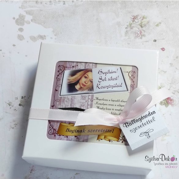 9 darab egyedi papíros csoki díszdobozban