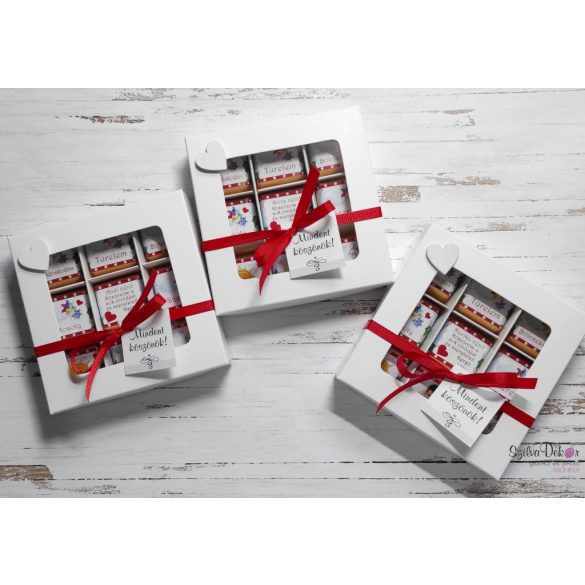 9 darab egyedi papíros csoki díszdobozban