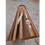 Madártollas KönyvÉkszer- fehér