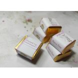 Mókás pár köszönetajándék kockacsoki- esküvői dekoráció