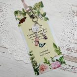 CsakFém+ gyöngyös kulcstartó- táskadísz névre szóló