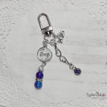 CsakFém+ gyöngyös kulcstartó- táskadísz névre szóló