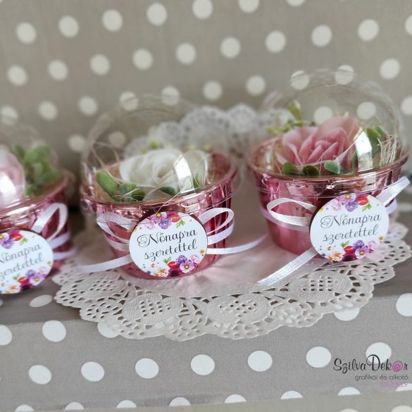 Szappanrózsa muffin Tanárnőnek