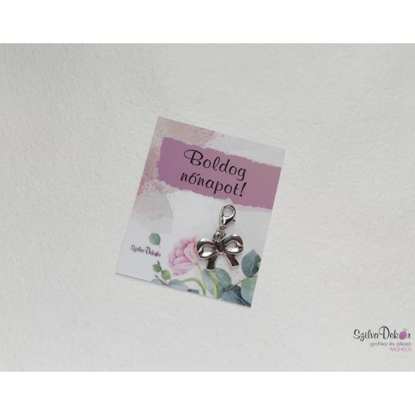 Nőnapi virágos mágneses ajándékkártya fém fityegővel