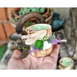 Díszített farönk mécsestartó felirattal