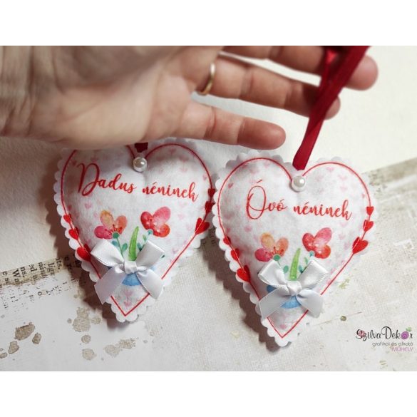Óvó néninek textil szív akasztós