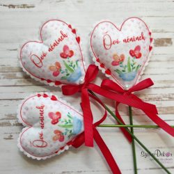 Óvó néninek textil szív pálcikán