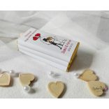 Szívlufis pár kistáblás csokidekor esküvői köszönetajándék