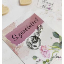 Virág körben fém medál mágneses ajándékkártyával