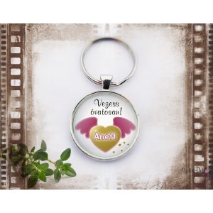 Üveglencsés kulcstartó Vezess óvatosan angyalszív Üveglencsés kulcstartó Vezess óvatosan angyalszív